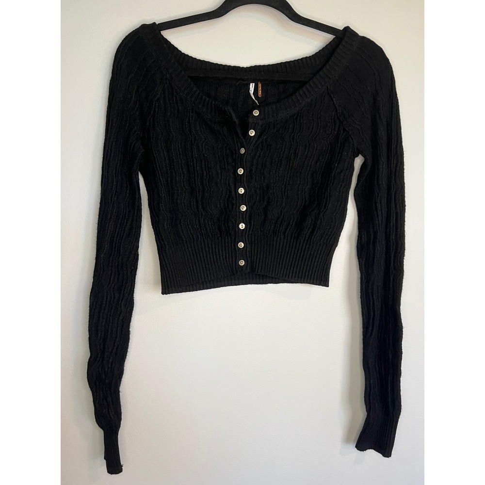 Black Button-Front Cropped Cable Knit Sweater